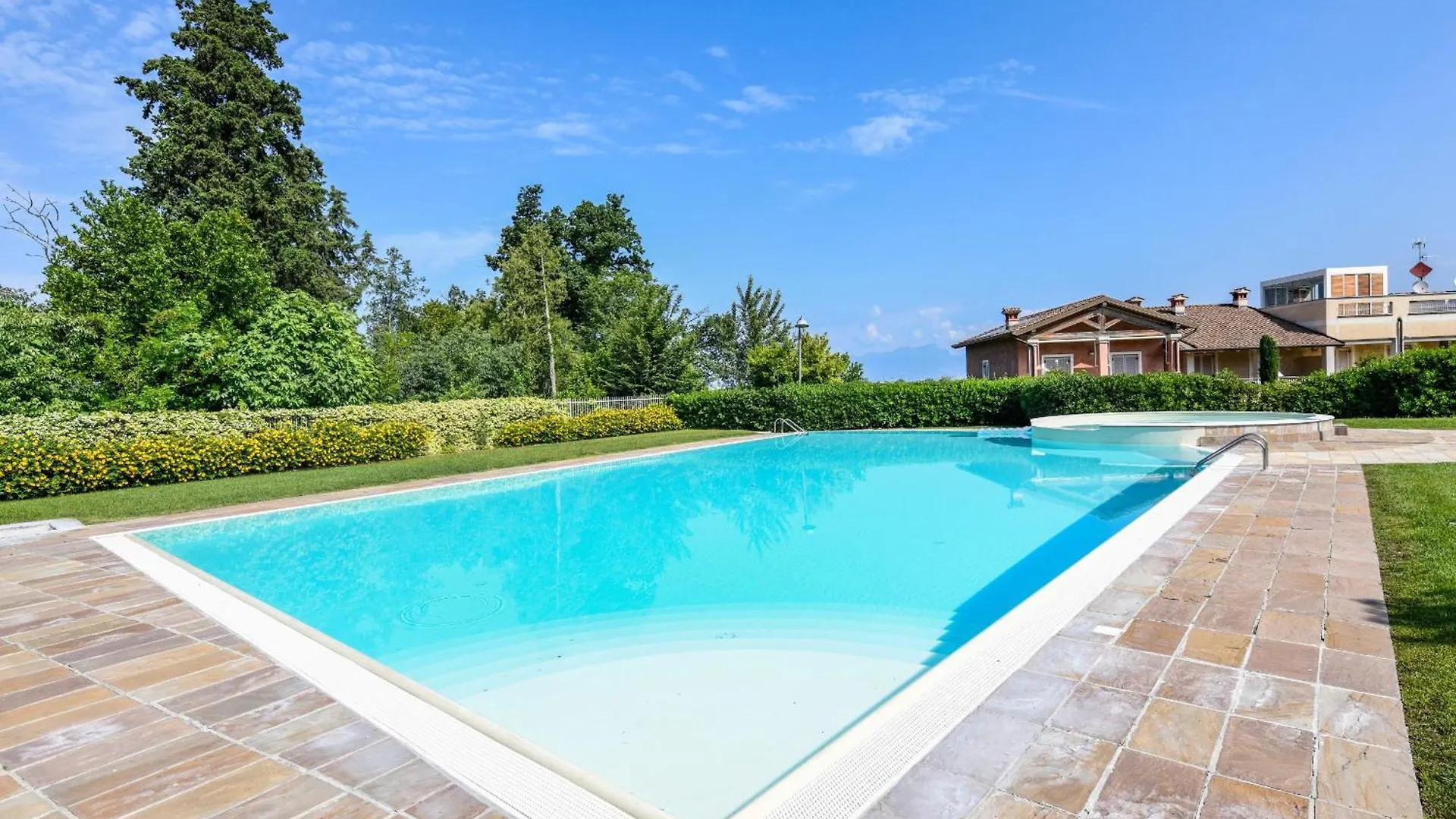 Апартаменты My Peschiera Holiday Apartment- Quadrivium 3 Кастельнуово-дель-Гарда