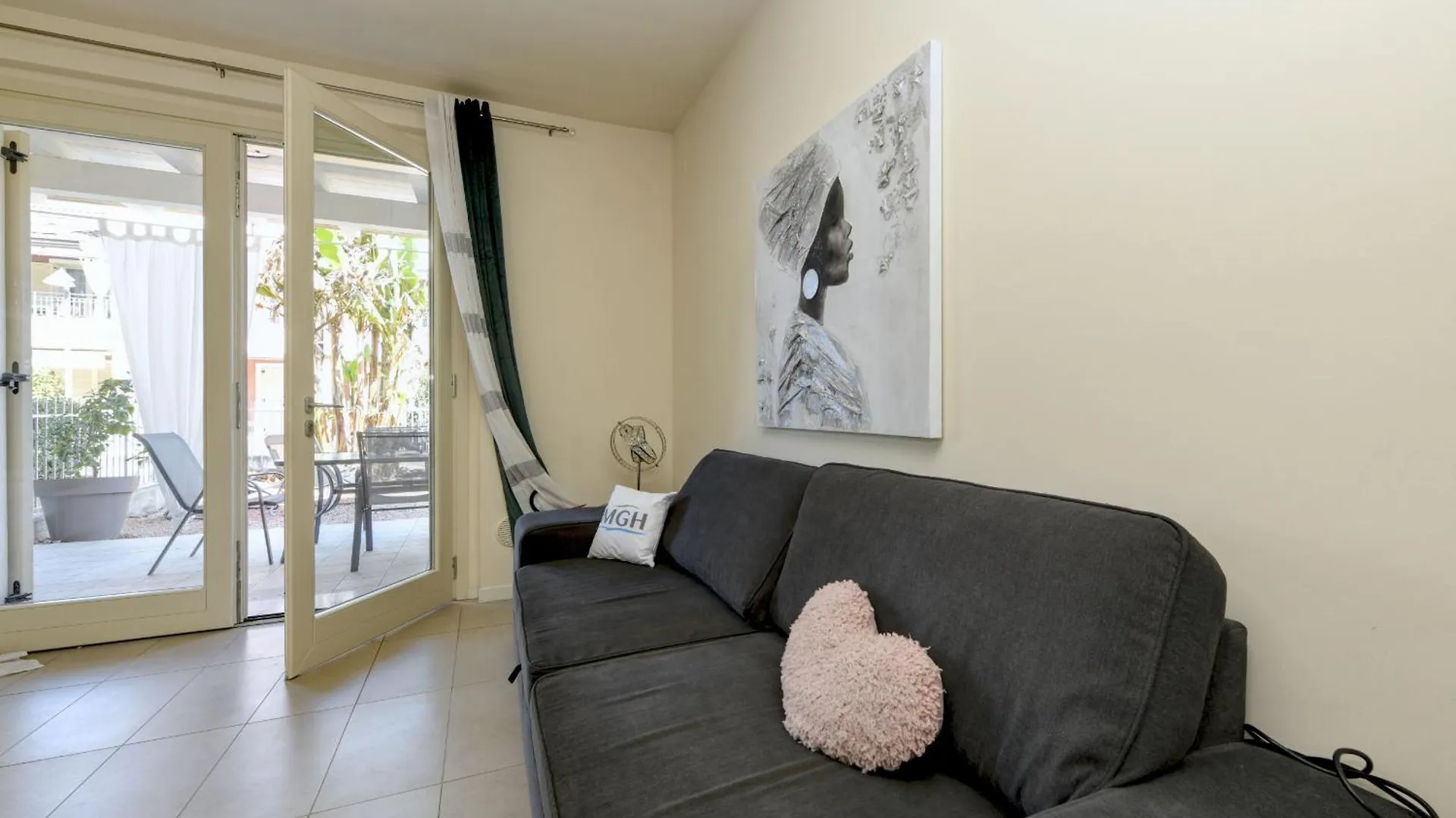 Апартаменты My Peschiera Holiday Apartment- Quadrivium 3 Кастельнуово-дель-Гарда