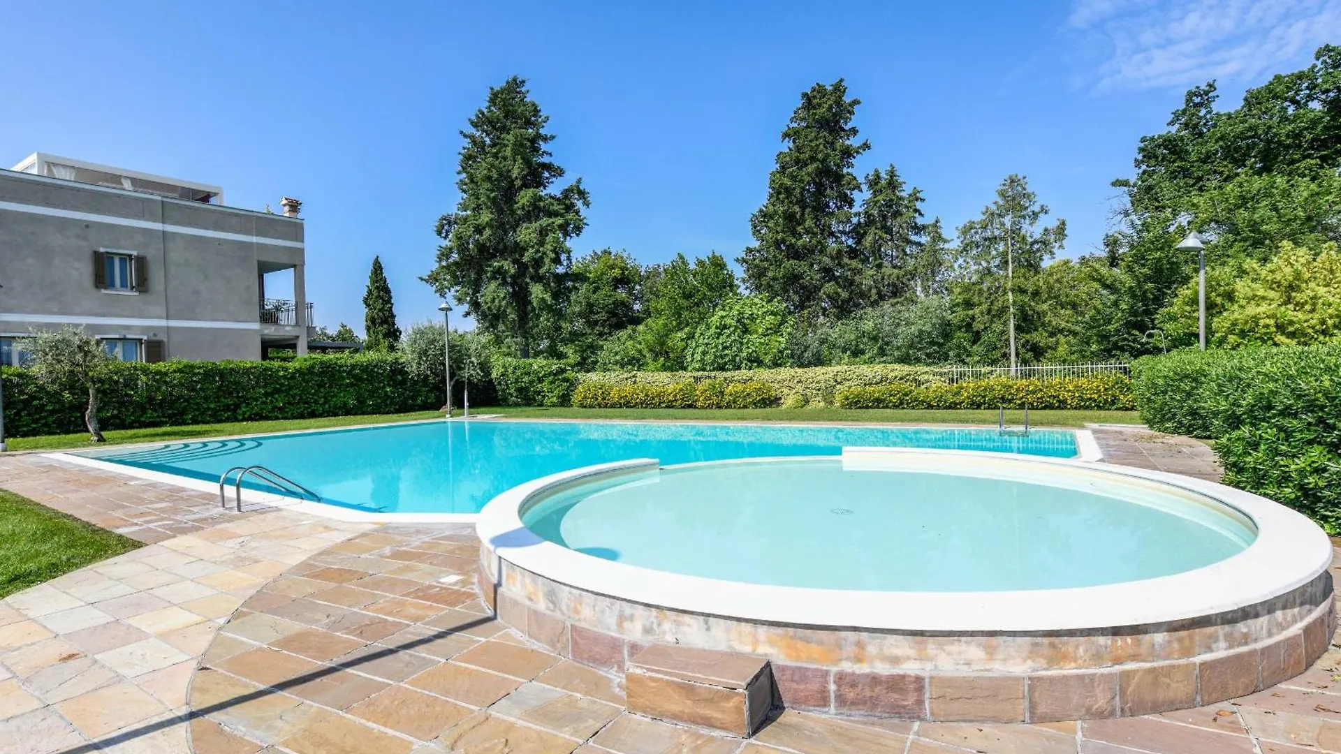 Апартаменты My Peschiera Holiday Apartment- Quadrivium 3 Кастельнуово-дель-Гарда
